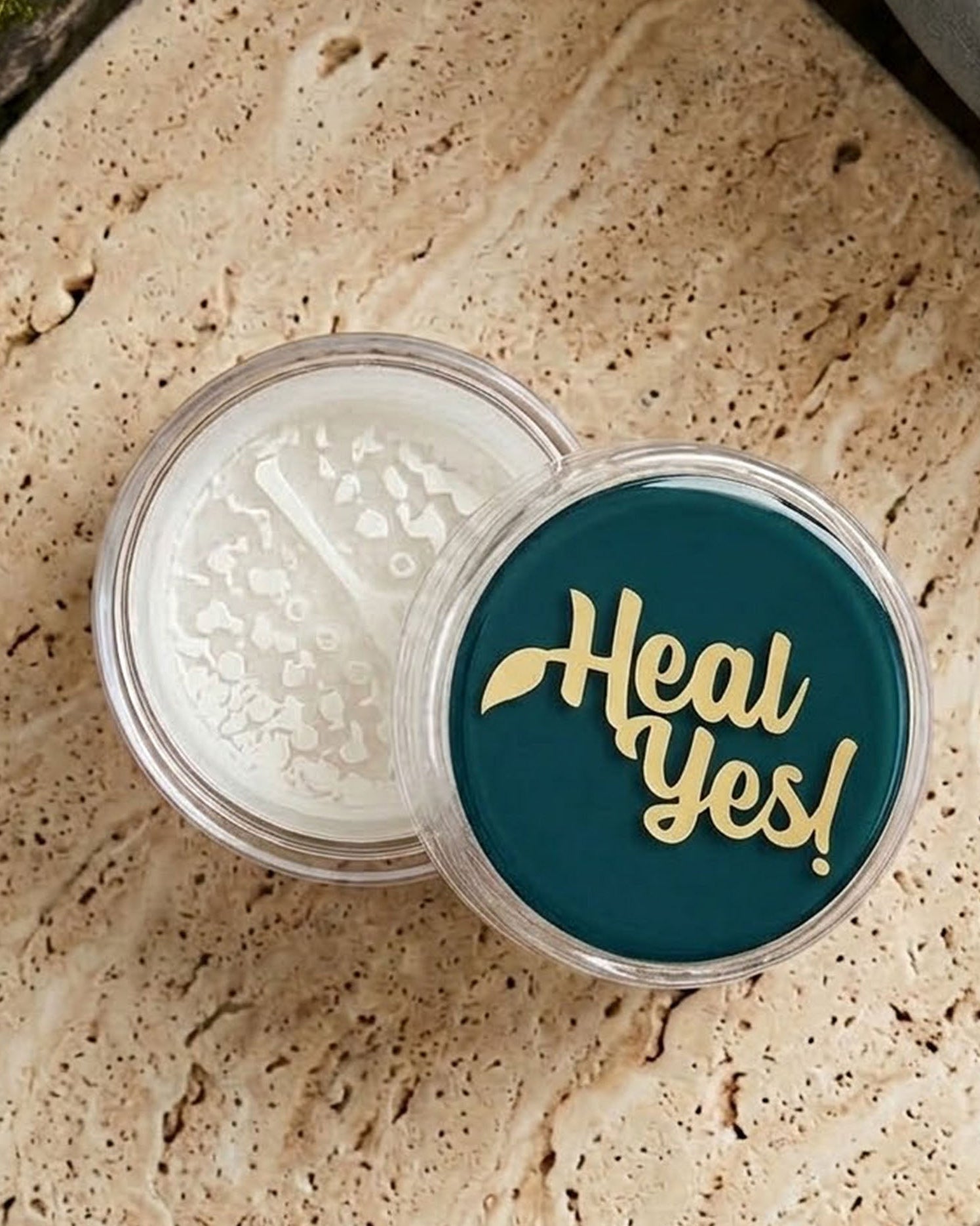 Non-Drying Two-Ingredient Mineral Veil