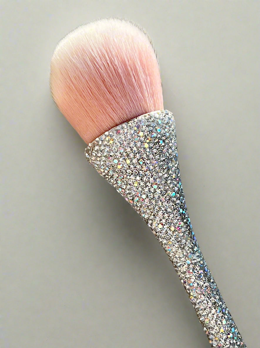 Luxe Plush Crystal Makeup Brush
